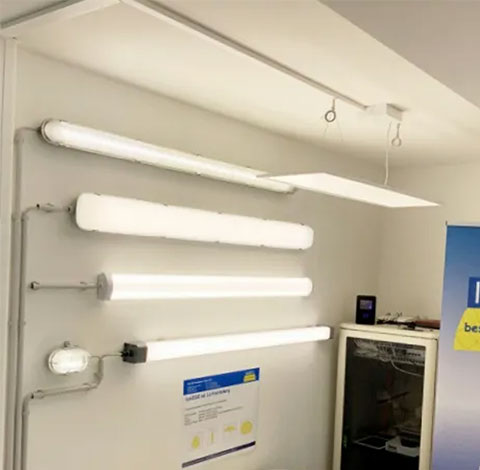 LumEGG Showroom